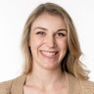 Meet your Posher, Courtney